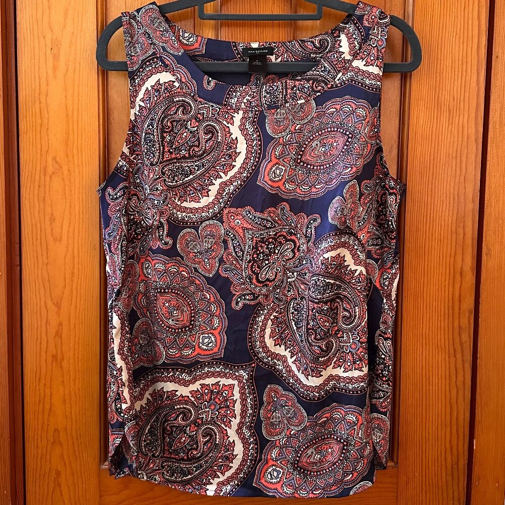 Ann Taylor Sleeveless Paisley Satin Top - Size Medium